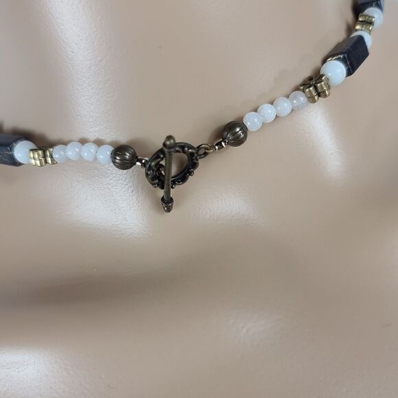 Handmade Cameo Glass White Freshwater Necklace set - Picture 2 of 15